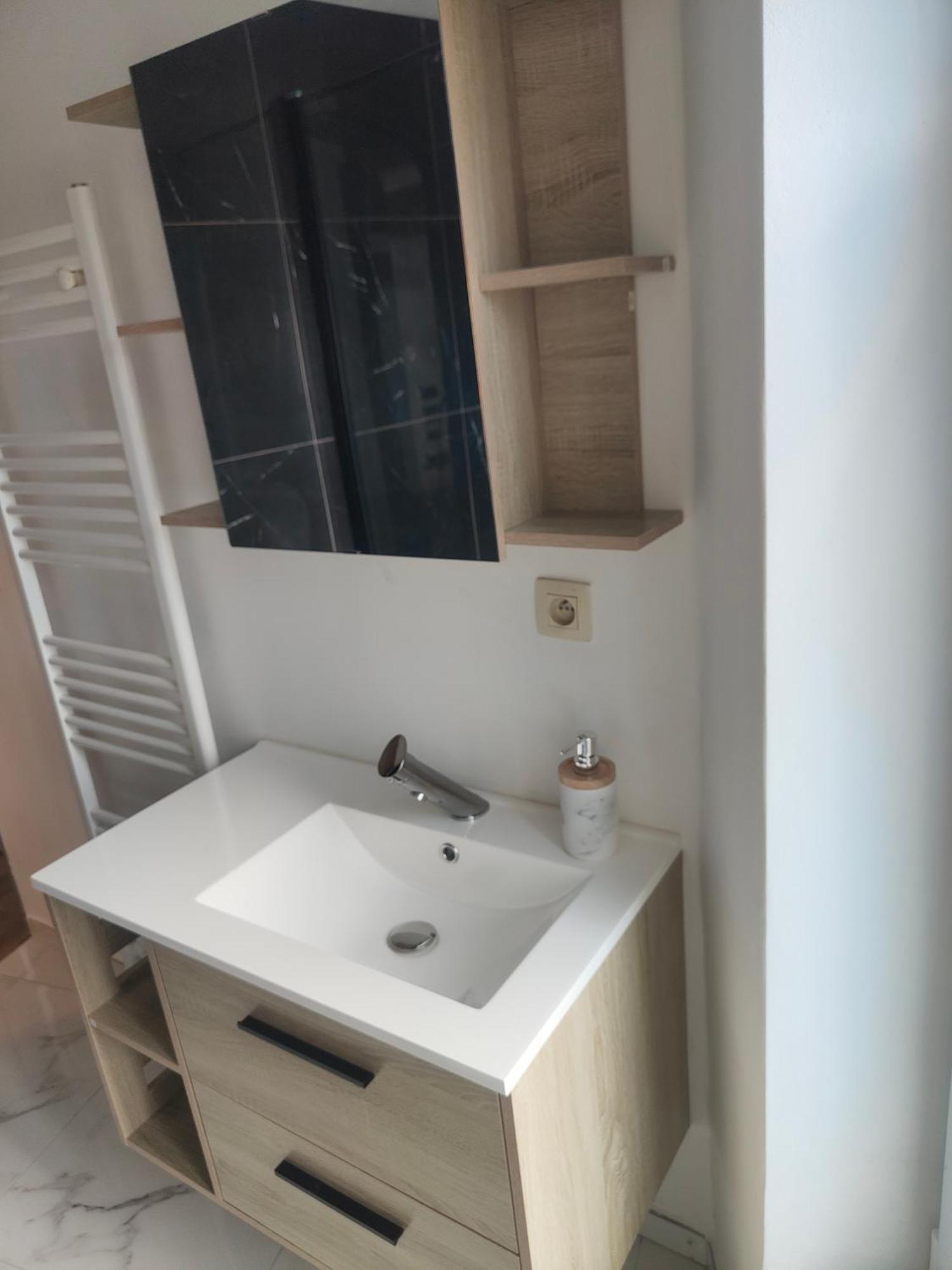 Magnifique Appartement A Mons Extérieur photo